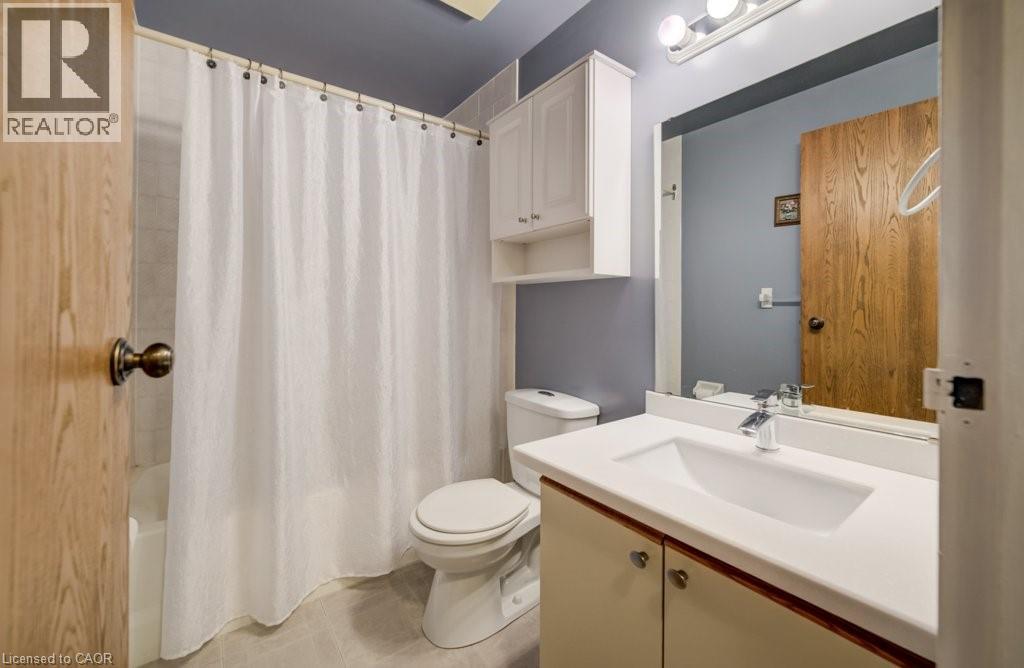 55 GREEN VALLEY Drive Unit# 1710 — photo 16