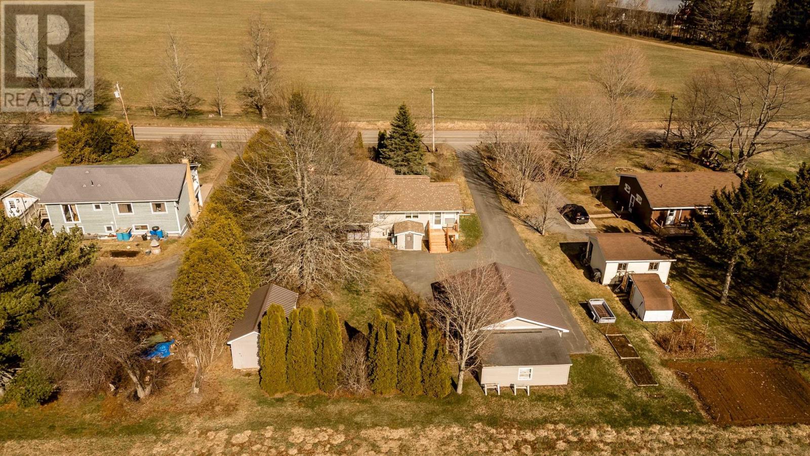 Property 49 of 50 of 581 Highway 360