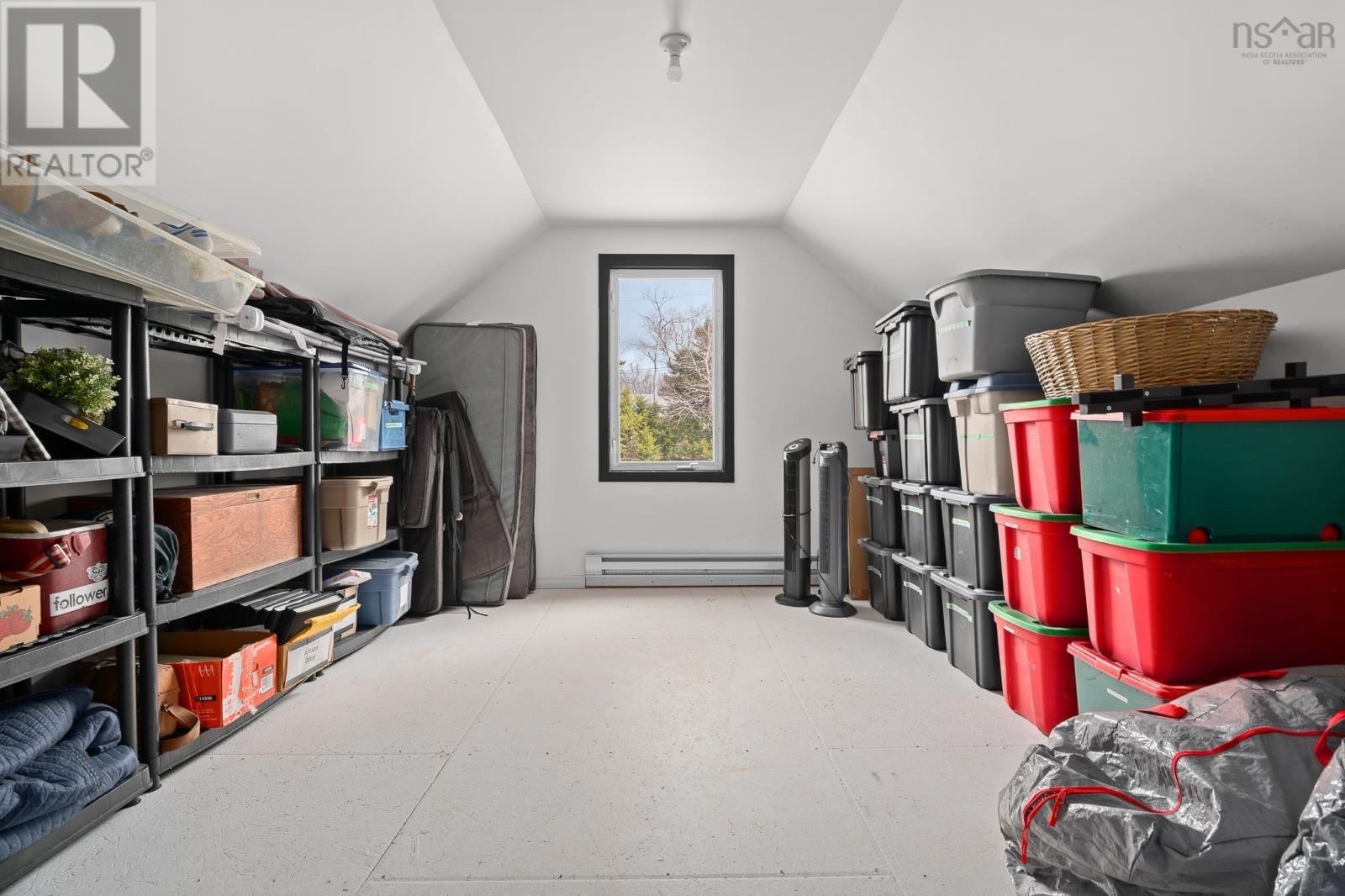 Property 30 of 34 of 40 Merganser Avenue