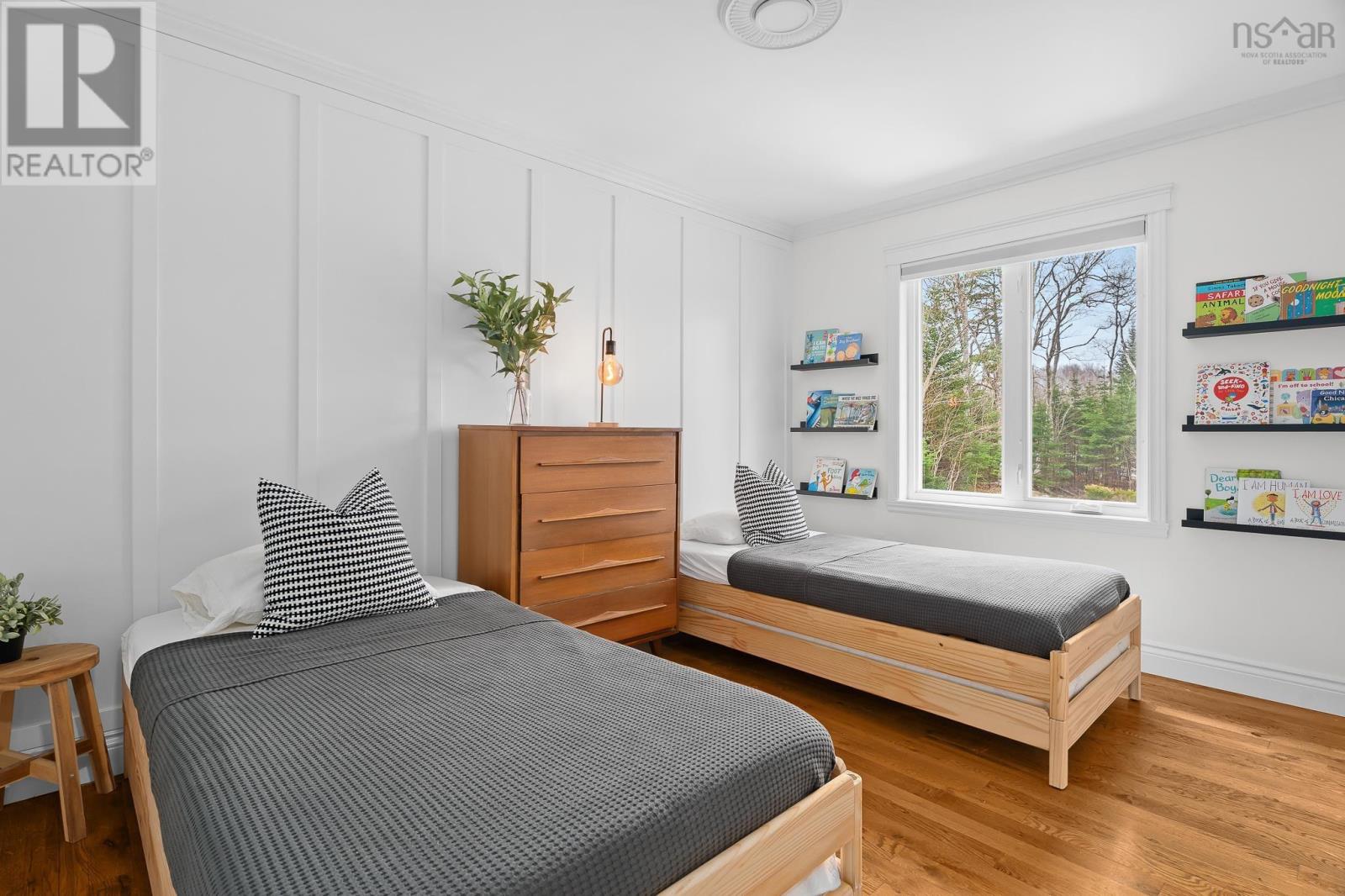 Property 20 of 34 of 40 Merganser Avenue