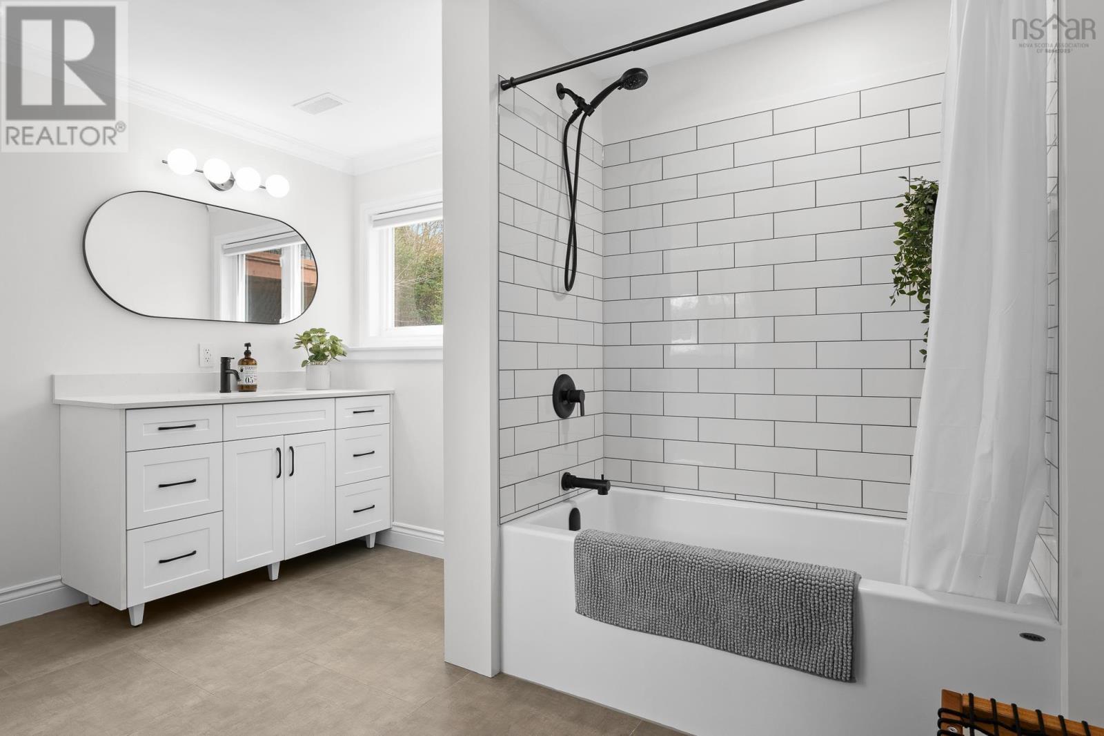 Property 26 of 34 of 40 Merganser Avenue