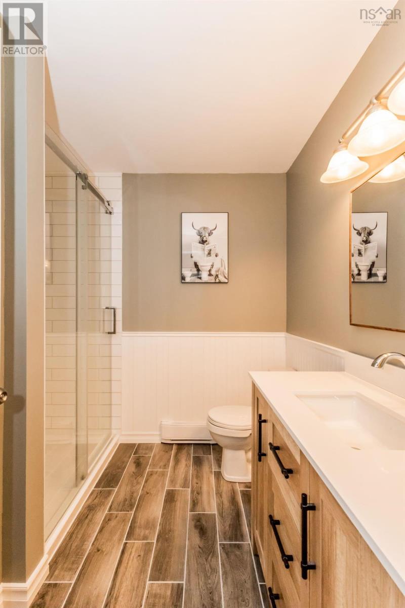 Property 37 of 48 of 1197 Mayhew Drive