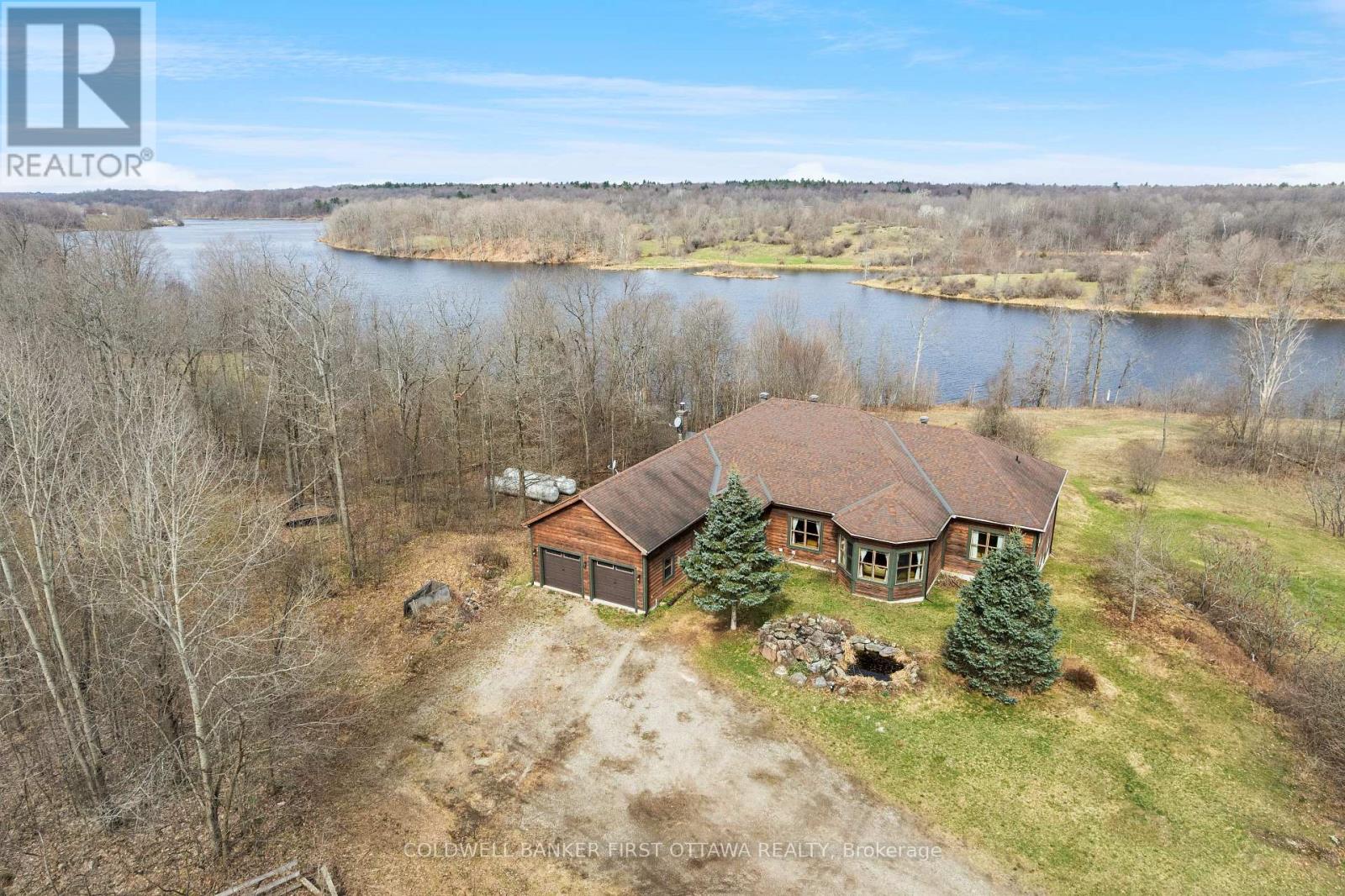 399 GRADY ROAD E - 1