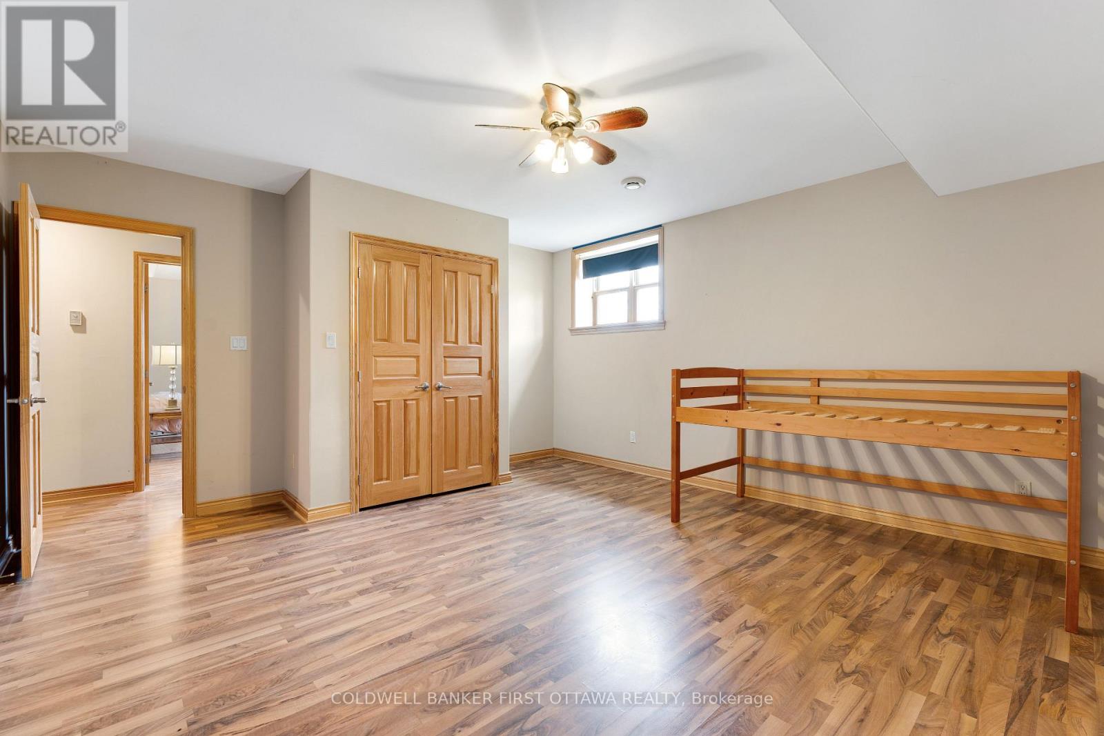 399 GRADY ROAD E - 32