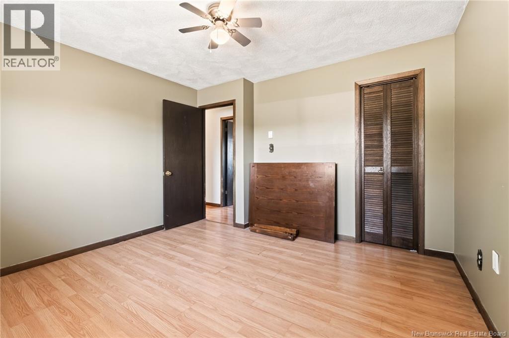 34 Gorveatte Street - 23
