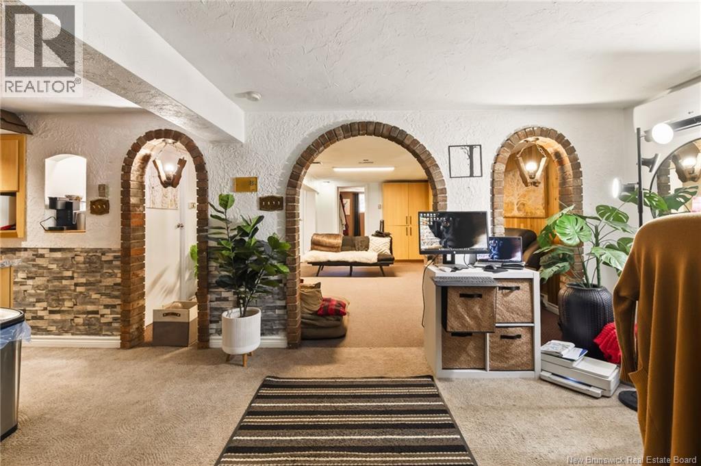 34 Gorveatte Street - 32
