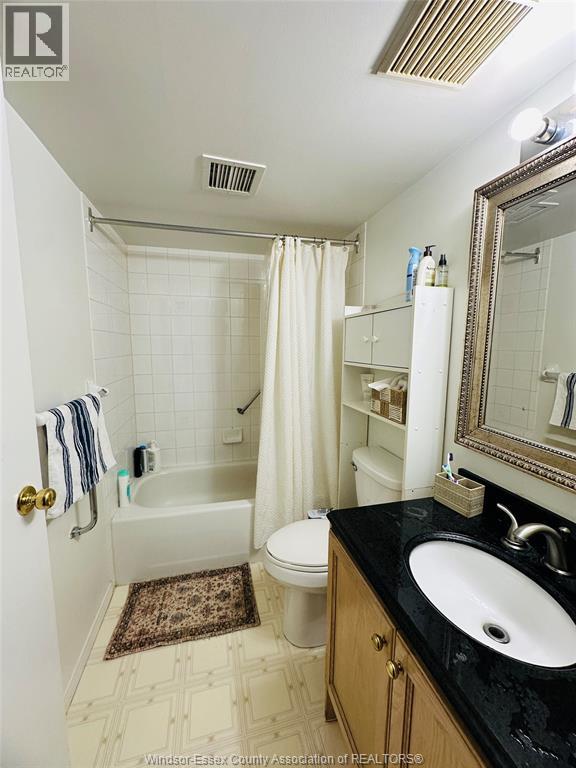 451 Grand Marais ROAD West Unit# 315, Windsor, Ontario, N9E4S2 — Photo 9