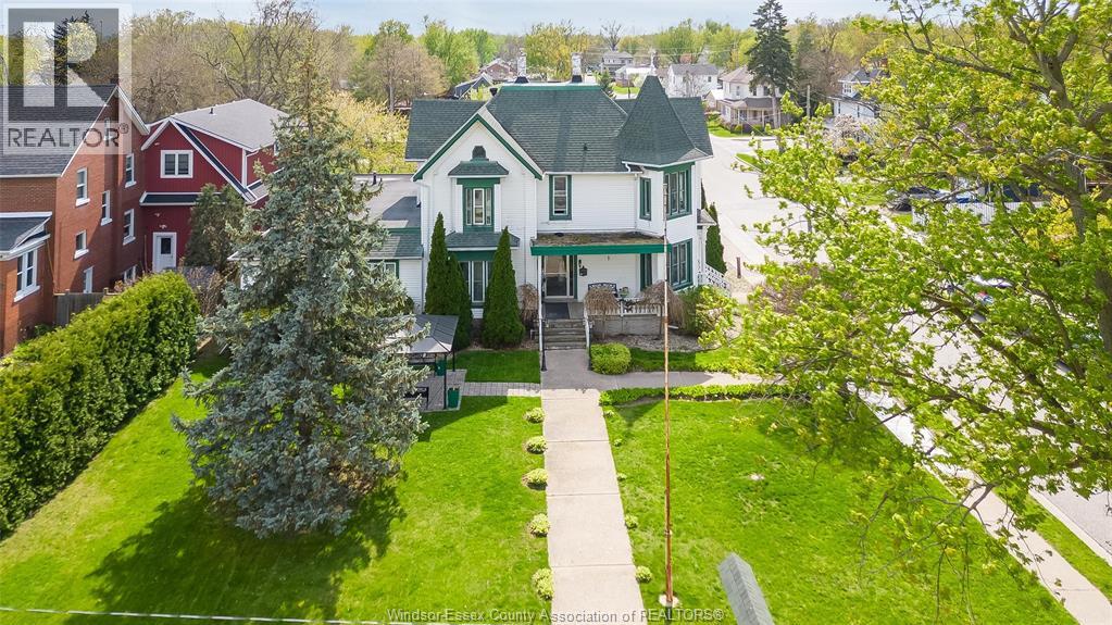122 TALBOT ST. S - 1