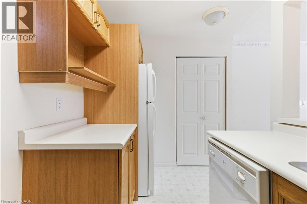 20 ST GEORGE Street Unit# 407, Kitchener, Ontario, N2J1K5 — Photo 15