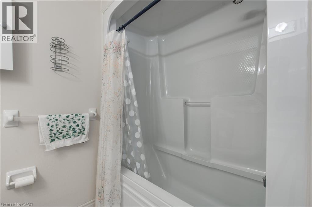 20 ST GEORGE Street Unit# 407, Kitchener, Ontario, N2J1K5 — Photo 21