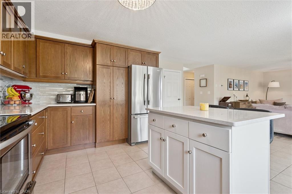 556 BLACK Street - 17