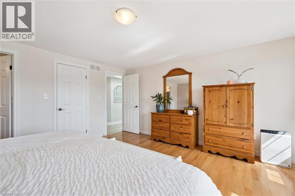556 BLACK Street - 33