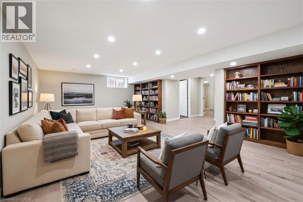 556 BLACK Street - 38