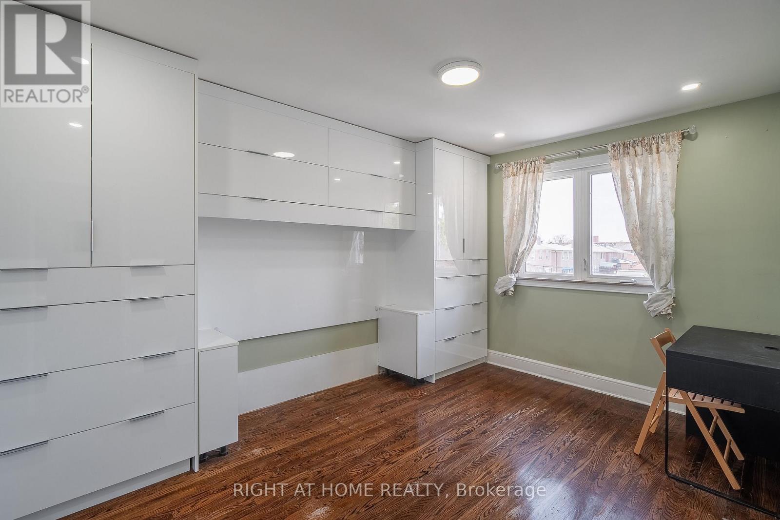 76 HABITANT DRIVE - 11