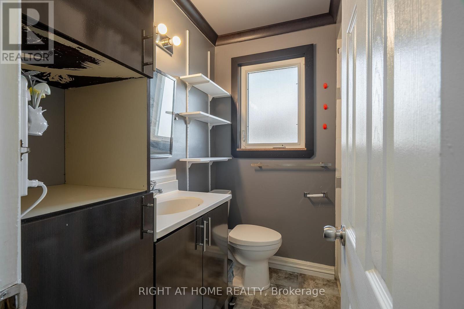 76 HABITANT DRIVE - 15