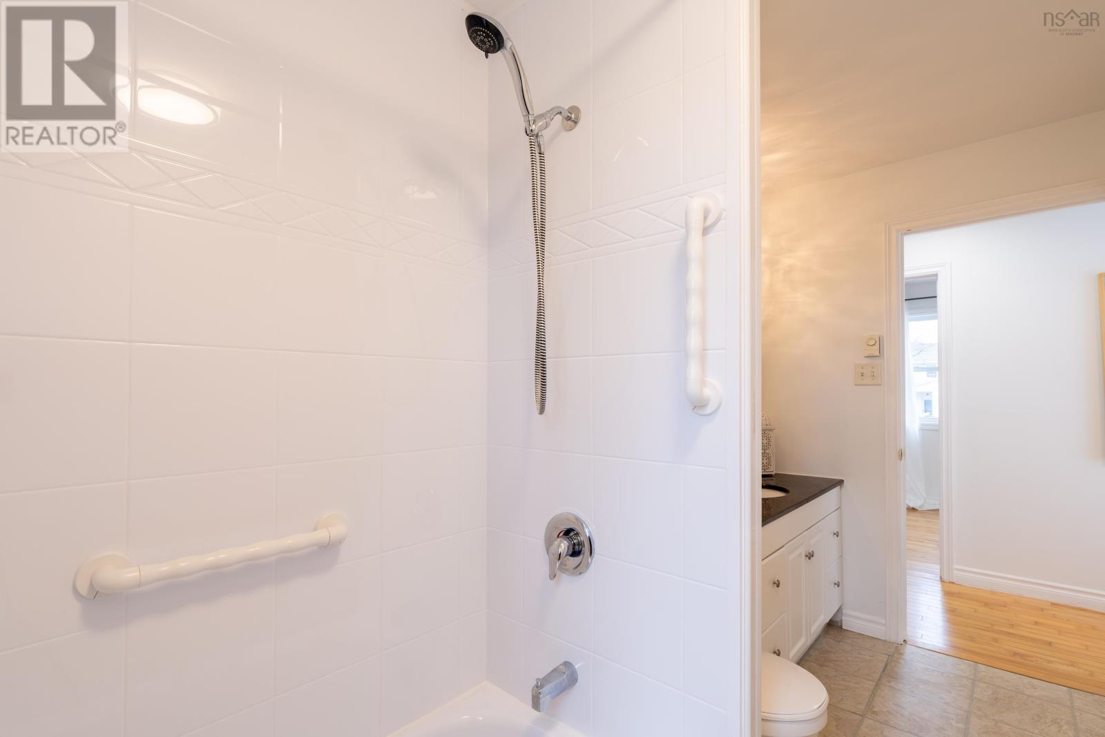 Property 39 of 49 of 5447 Rector Street