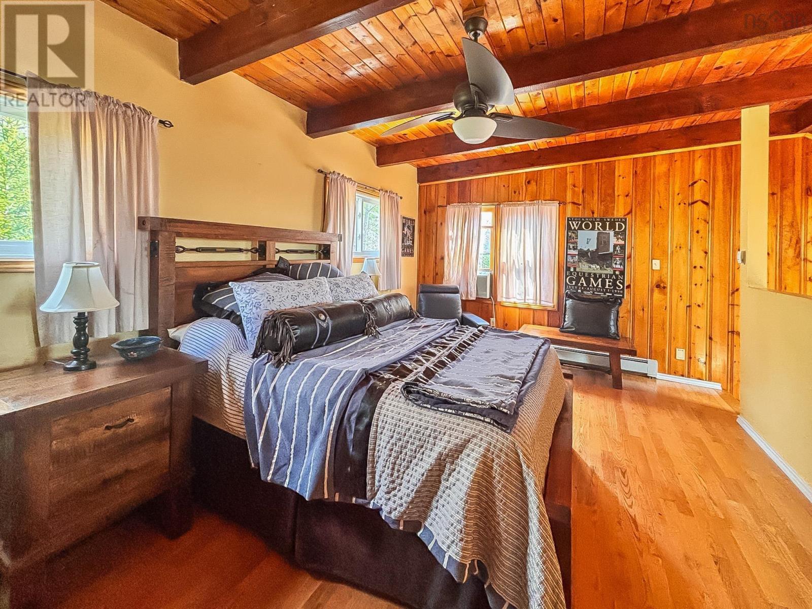 Property 24 of 39 of 672 Molega Lake Road