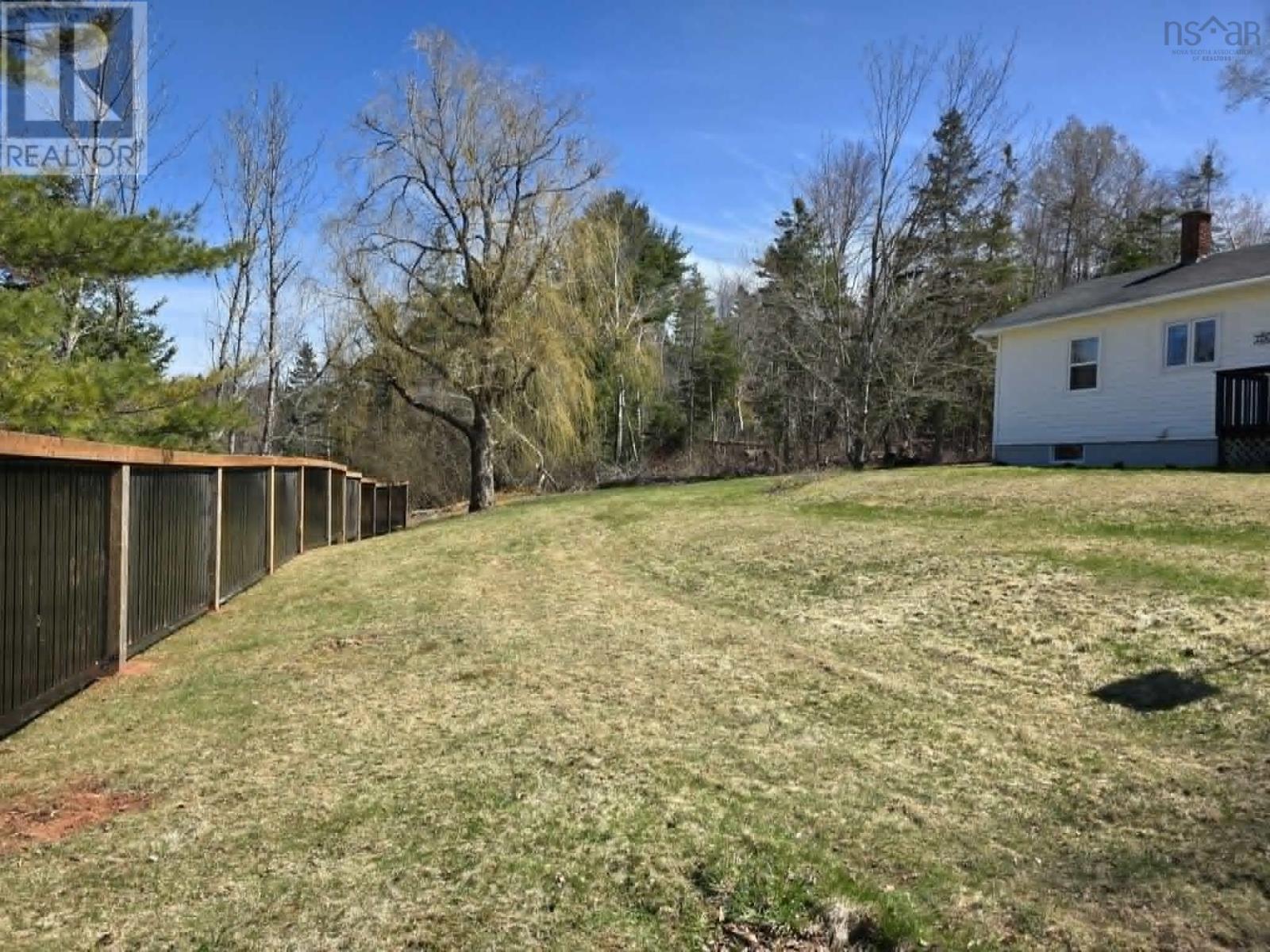 Property 18 of 41 of 156 Greenfield Road