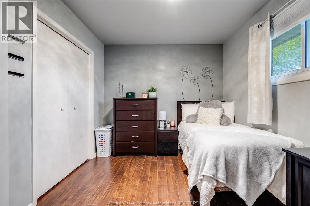 1654 Fairlea CRESCENT - 17