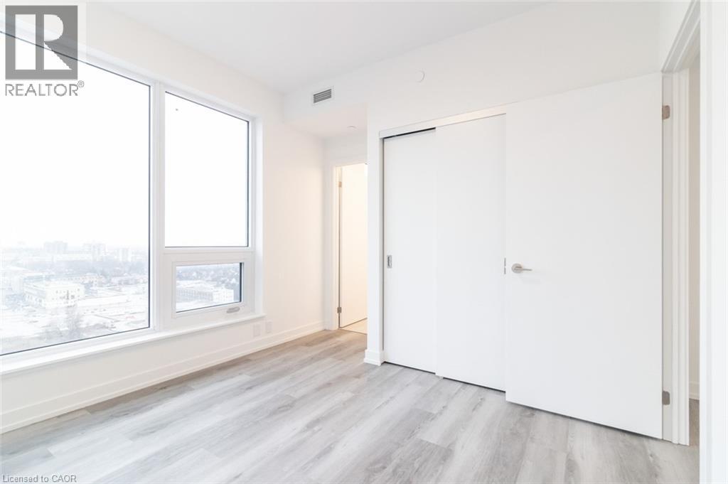15 WELLINGTON Street S Unit# 2102, Kitchener, Ontario, N2G0E4 — Photo 16