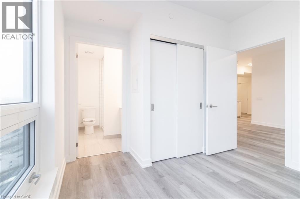 15 WELLINGTON Street S Unit# 2102, Kitchener, Ontario, N2G0E4 — Photo 17