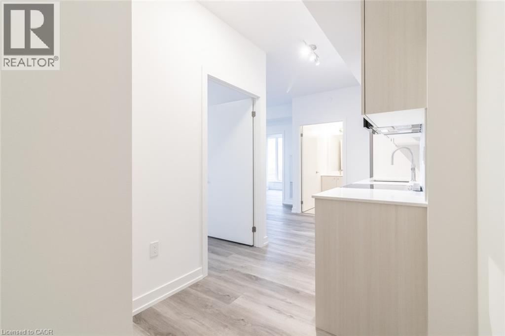 15 WELLINGTON Street S Unit# 2102, Kitchener, Ontario, N2G0E4 — Photo 28