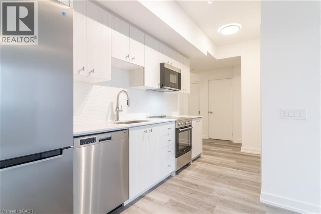 15 WELLINGTON Street S Unit# 2102, Kitchener, Ontario, N2G0E4 — Photo 9