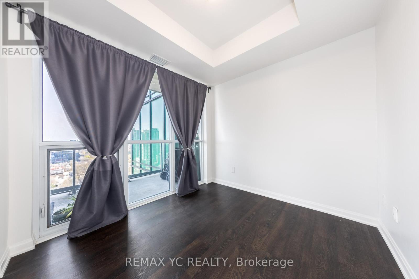 #1602 11 BOGERT AVENUE - 17