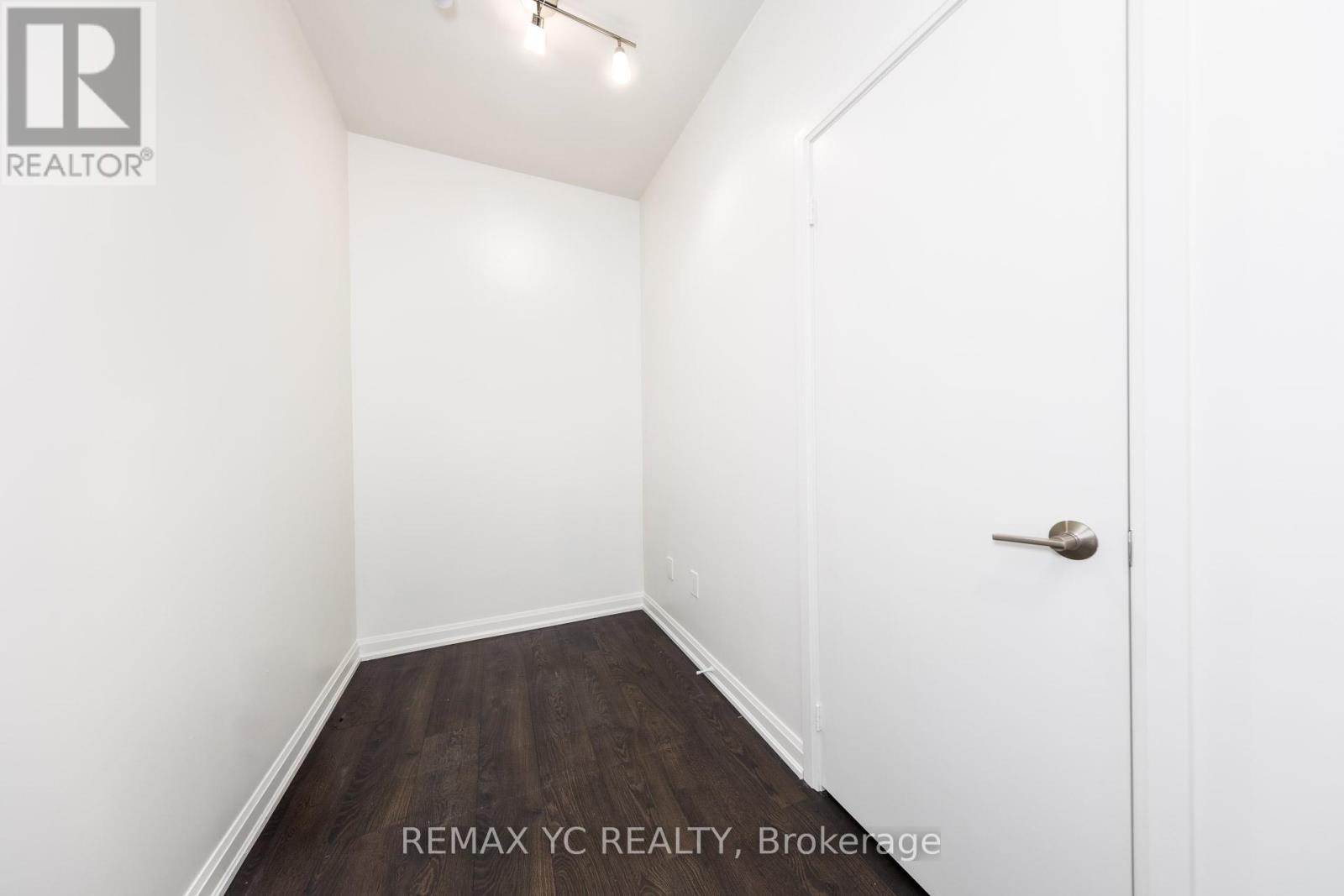 #1602 11 BOGERT AVENUE - 23