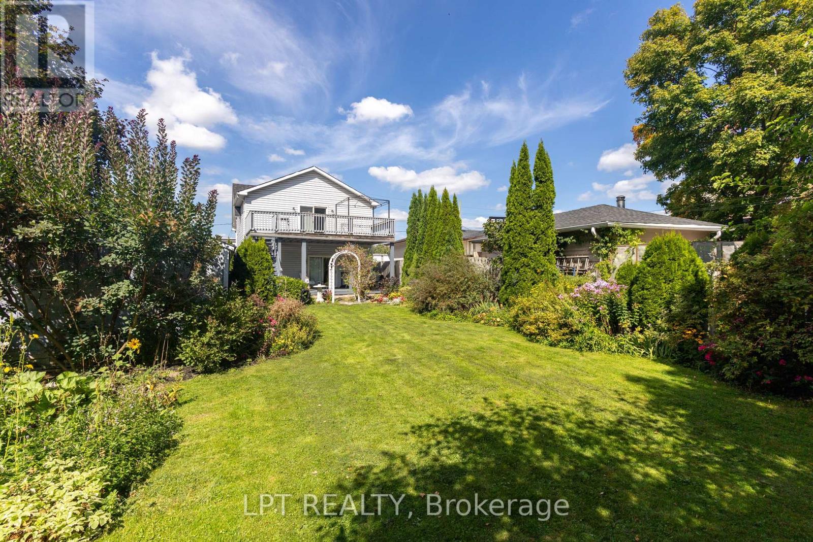6823 MAIN STREET - 4