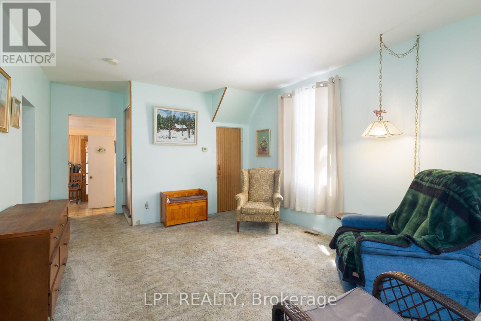 6823 MAIN STREET - 7