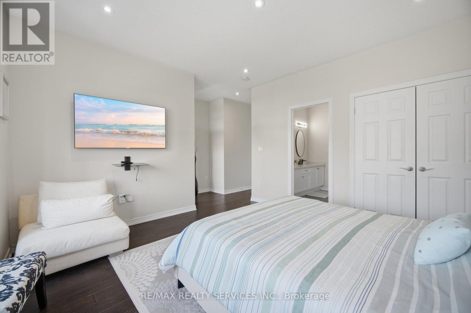 208 BONNIEGLEN FARM BOULEVARD - 32