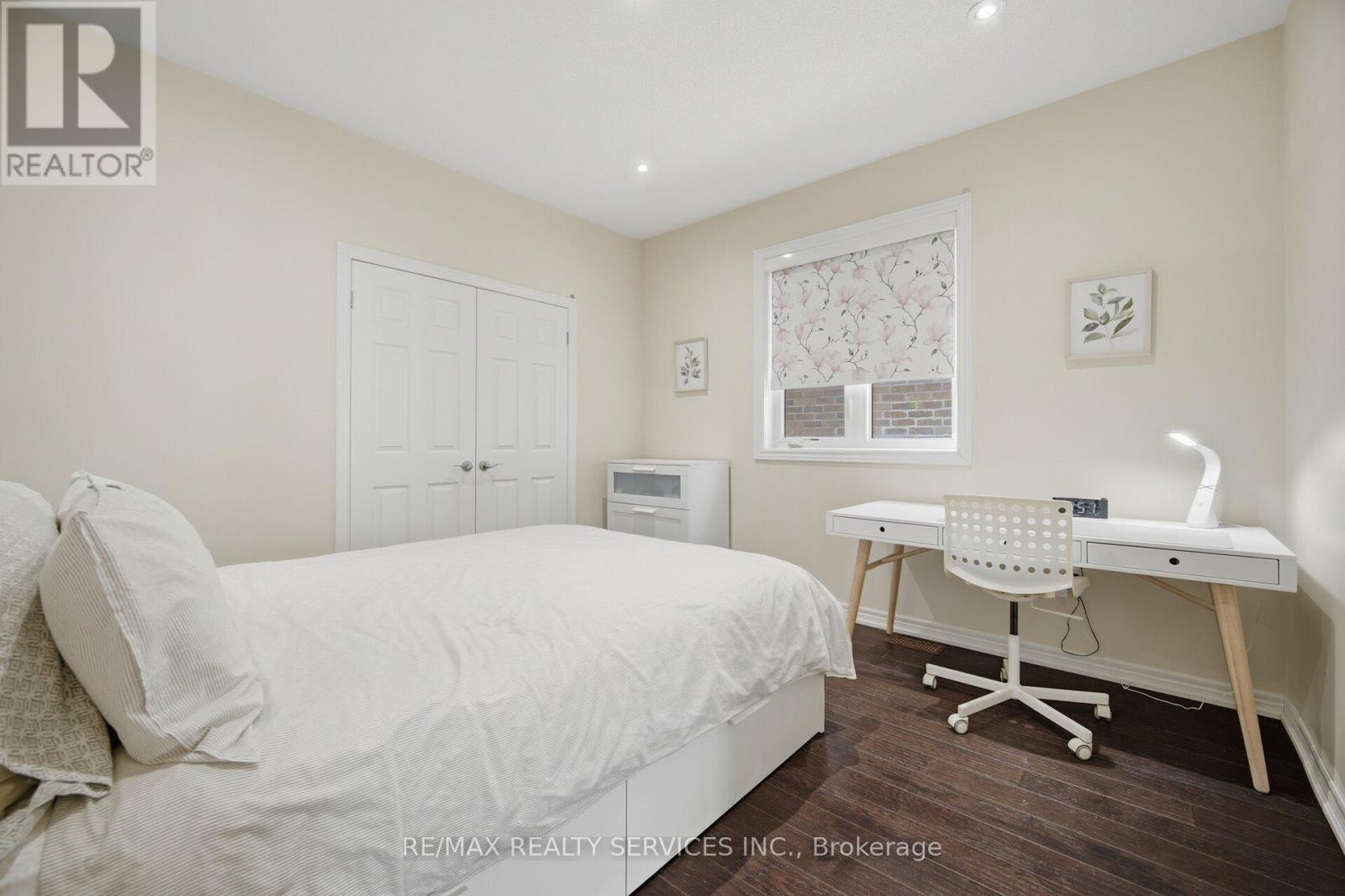 208 BONNIEGLEN FARM BOULEVARD - 36