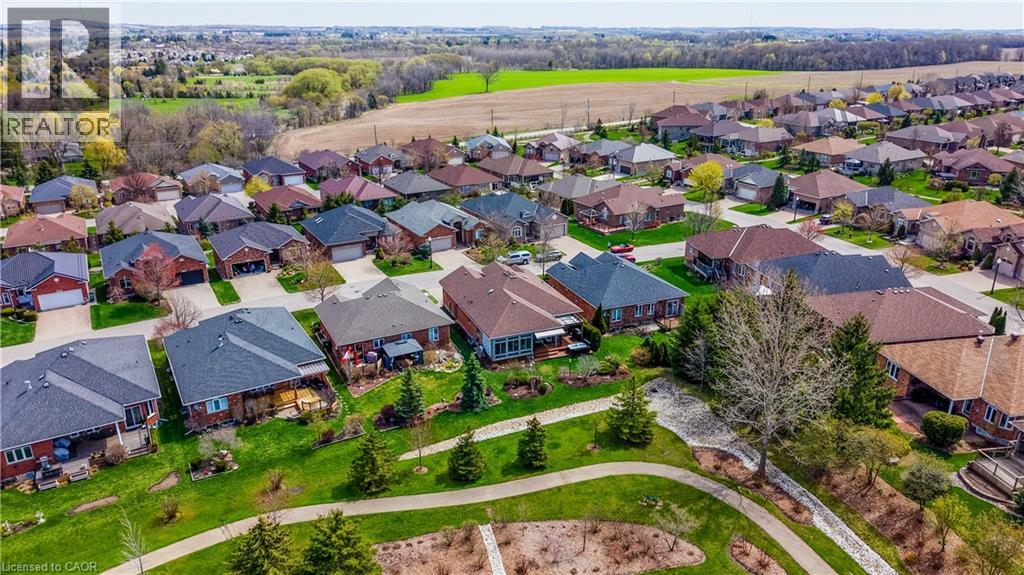39 SHIREFIELD Lane, New Hamburg, Ontario, N3A4L8 — Photo 47