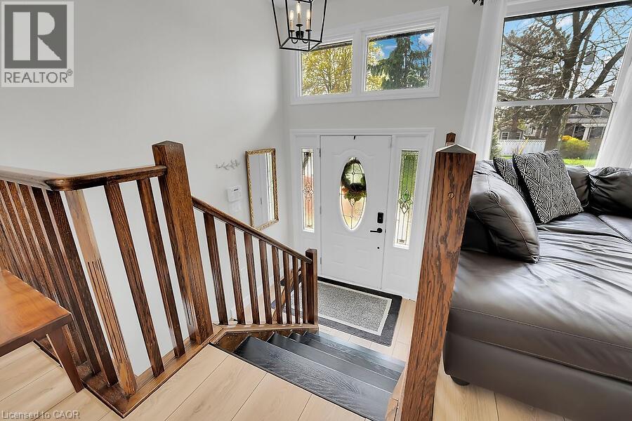 486 WINNIETT Street - 4