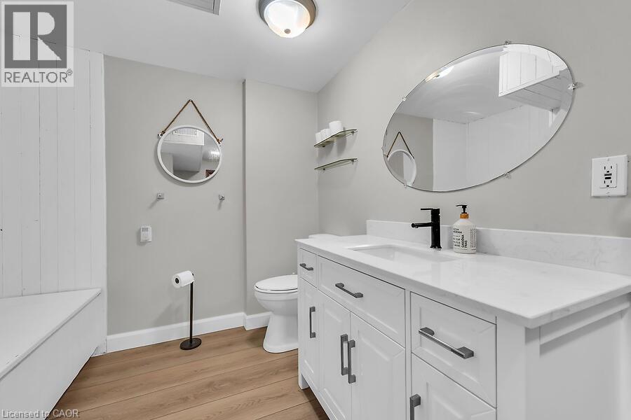 486 WINNIETT Street - 27