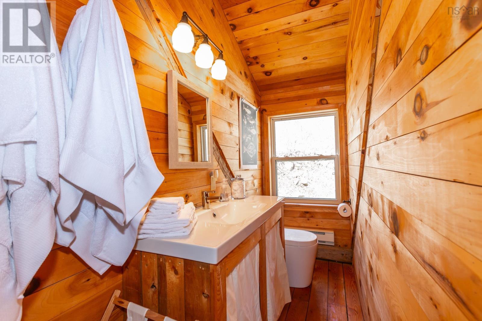 Property 9 of 50 of 9482 Highway 217