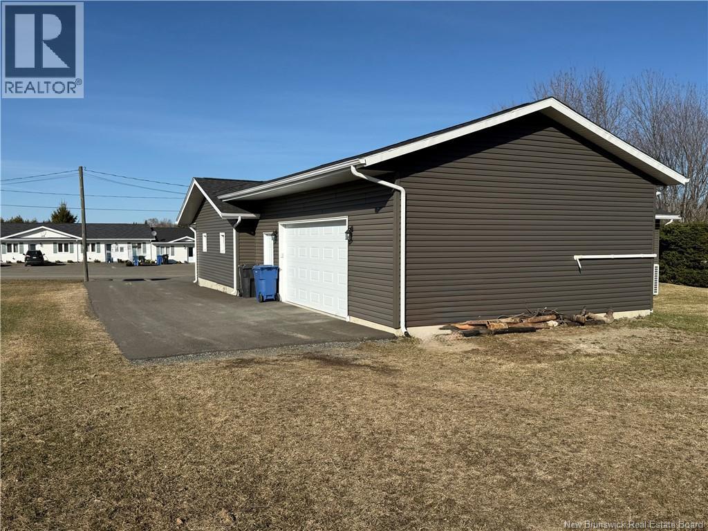 104 Mathieu Street - 46