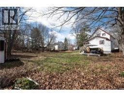 125 Broadway, Moncton, NB E1A3Y3 Photo 35