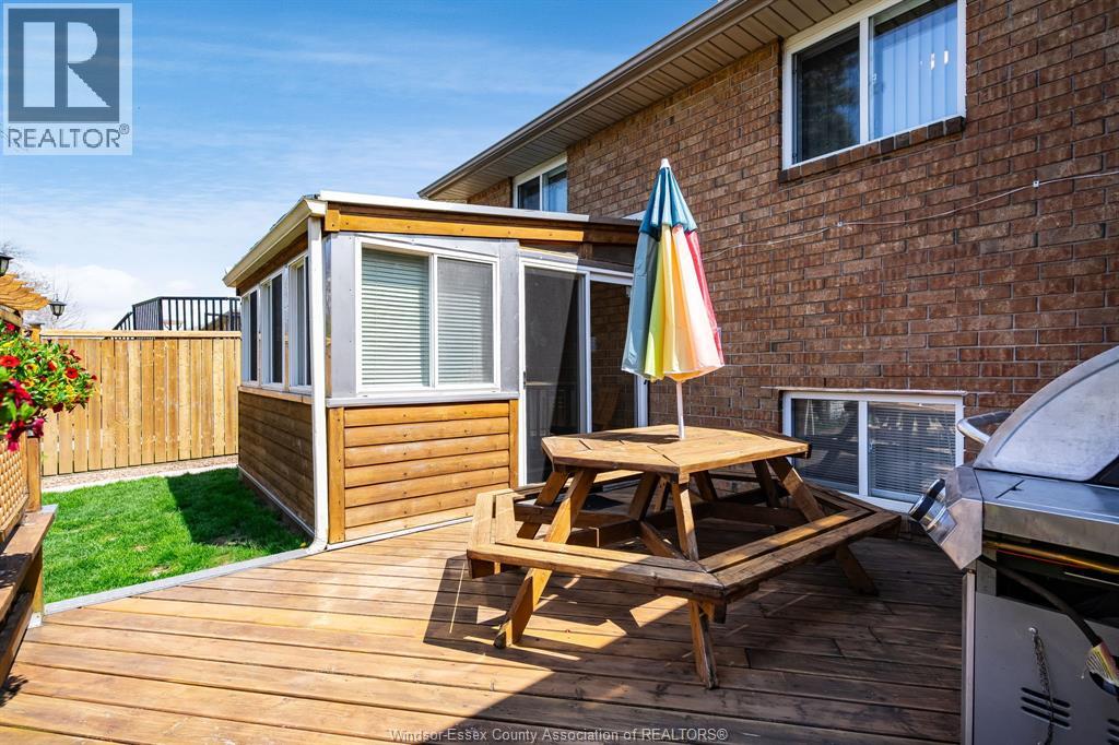 25 Regatta DRIVE - 40