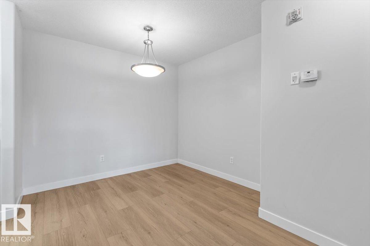 #111 78A MCKENNEY AV, St. Albert