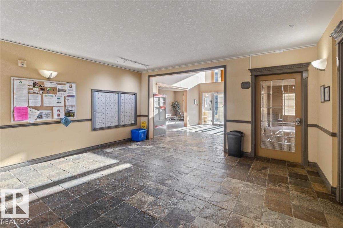 #111 78A MCKENNEY AV, St. Albert