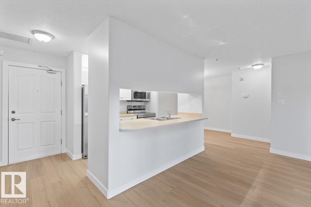 #111 78A MCKENNEY AV, St. Albert