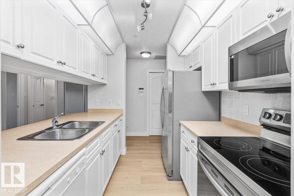 #111 78A MCKENNEY AV, St. Albert