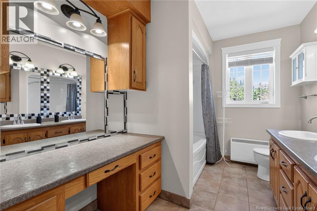 117 De L'Eglise Avenue - 20