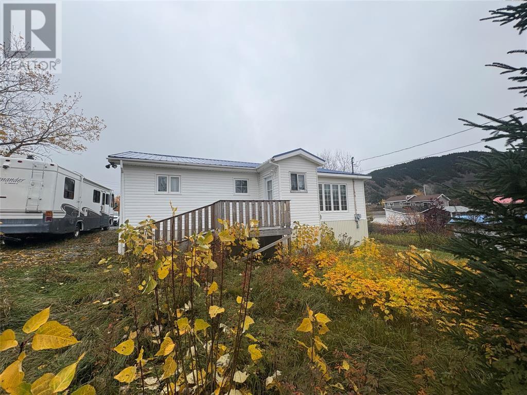 23A Foster-Ward Road - 1