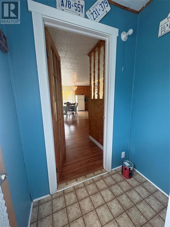 23A Foster-Ward Road - 22