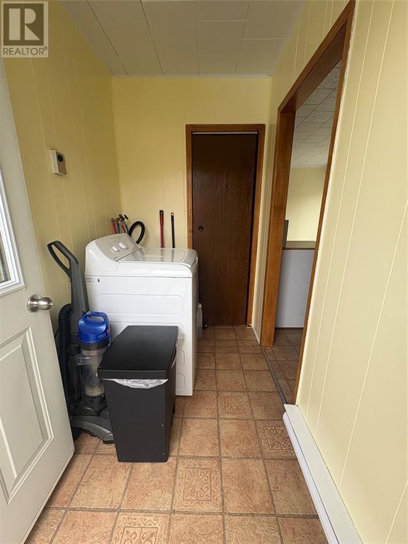 23A Foster-Ward Road - 36