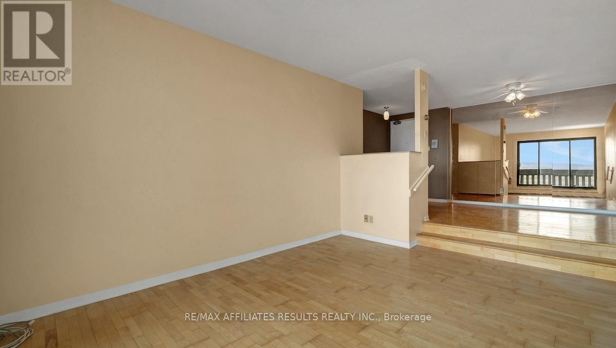 #2110 415 GREENVIEW AVENUE - 15