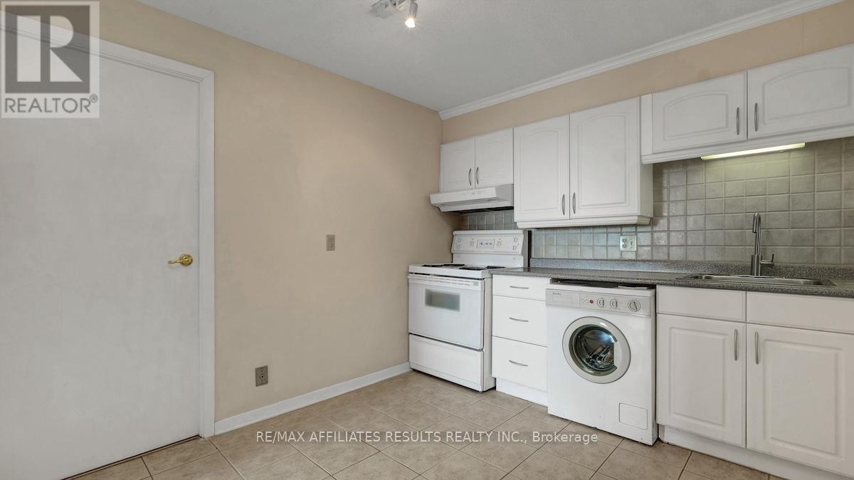 #2110 415 GREENVIEW AVENUE - 21